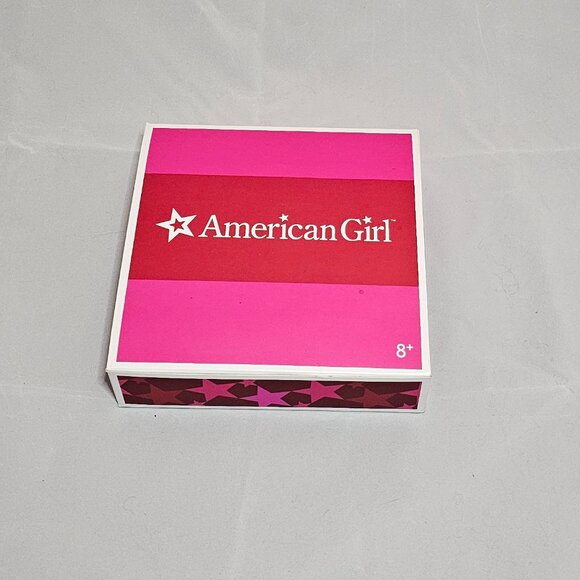 American Girl GOTY Jess Pajamas *retired* NIB - DOLL NOT INCLUDED - Picture 2 of 8